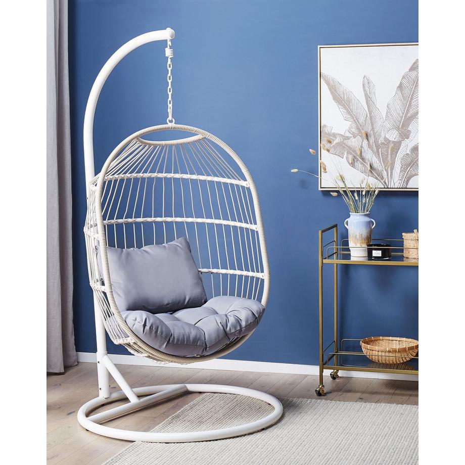 Beliani Poltrona sospesa con supporto da pavimento en Rattan sintetico Boho ALBA  