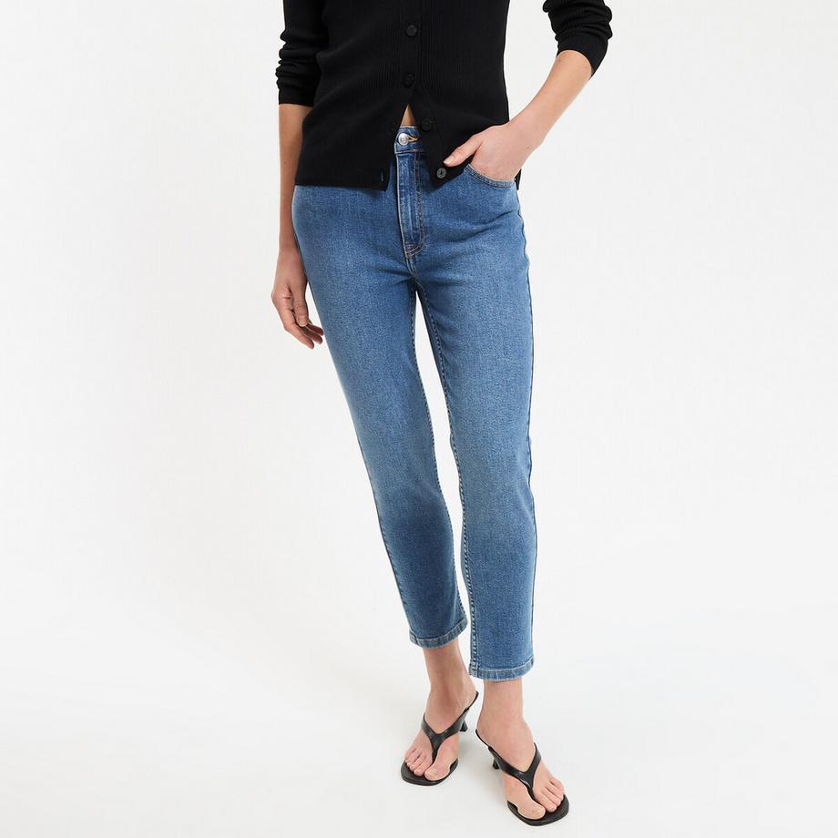 Slim-Fit-Jeans
