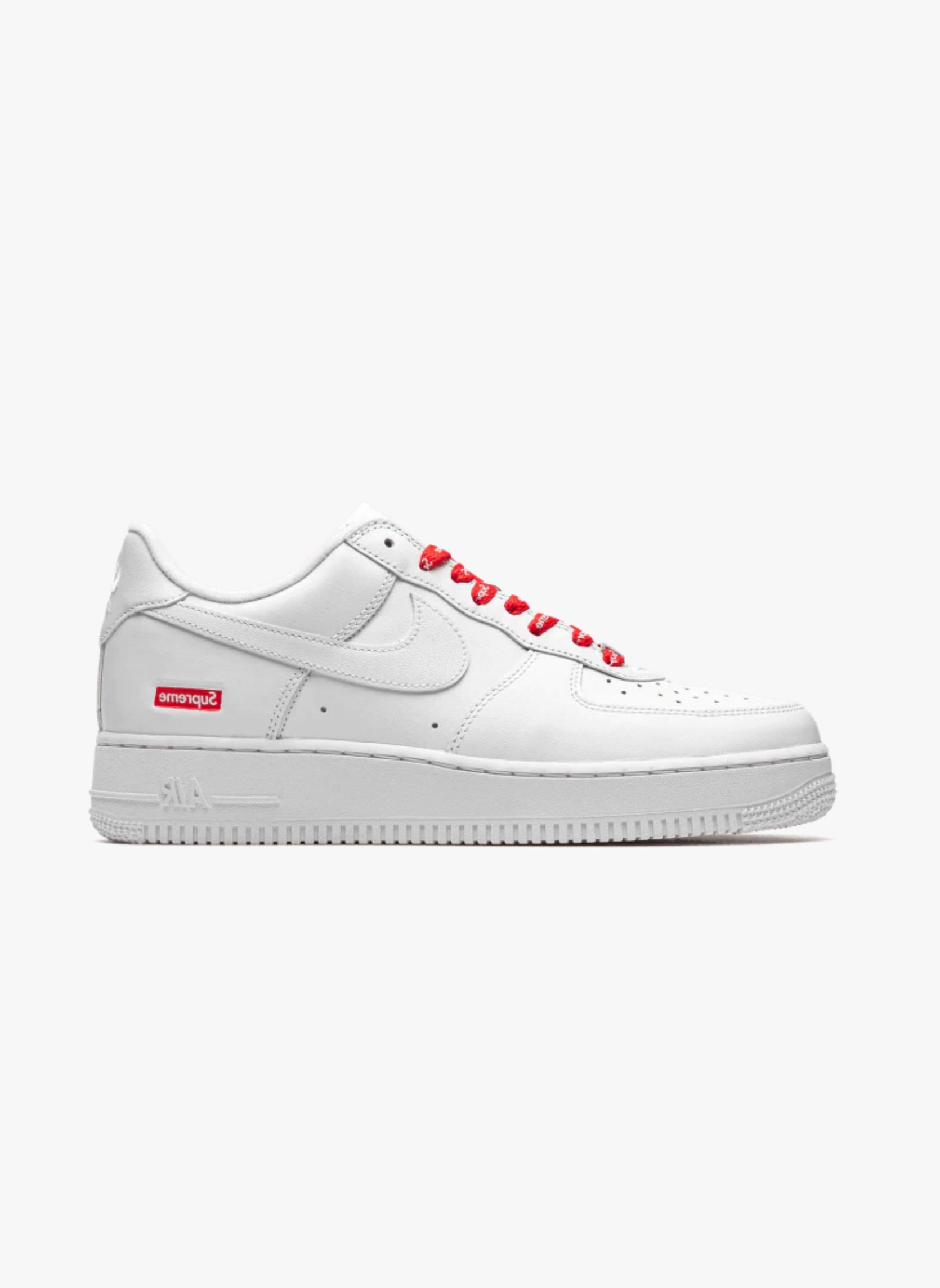 NIKE  Air Force 1 Low  Supreme 