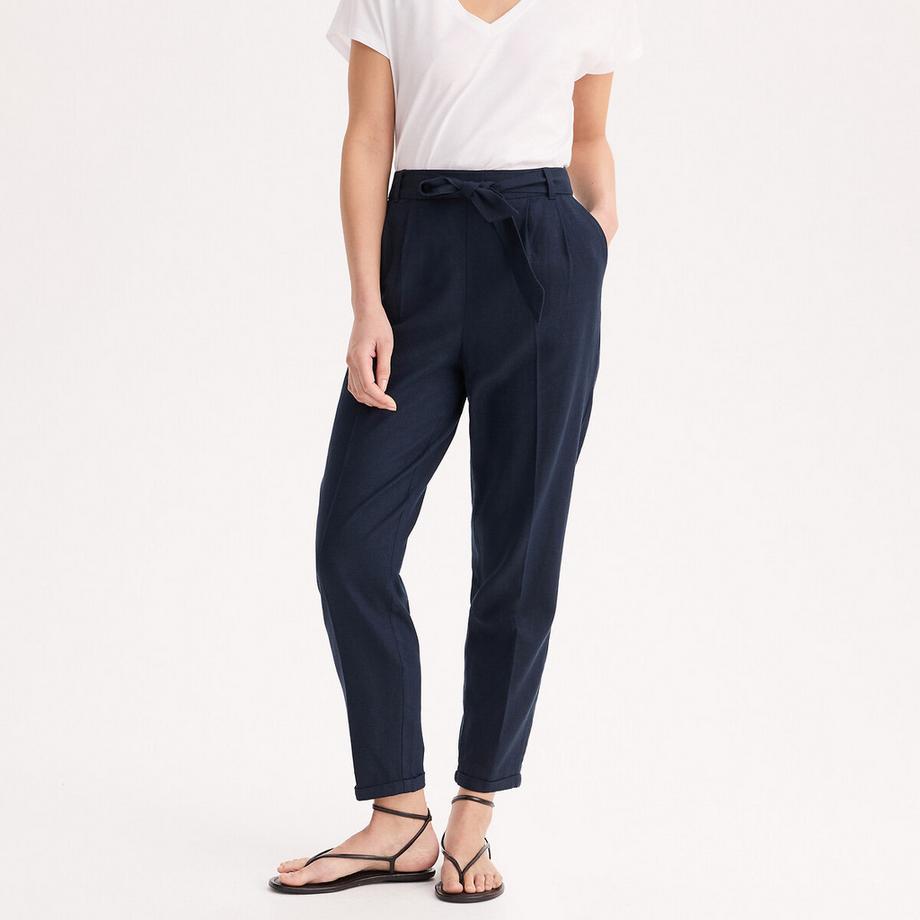 Joggpants mit Gürtel