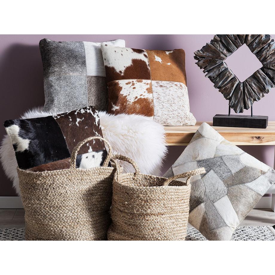 Beliani Dekokissen 2er Set aus Echtleder Boho NELLAD  