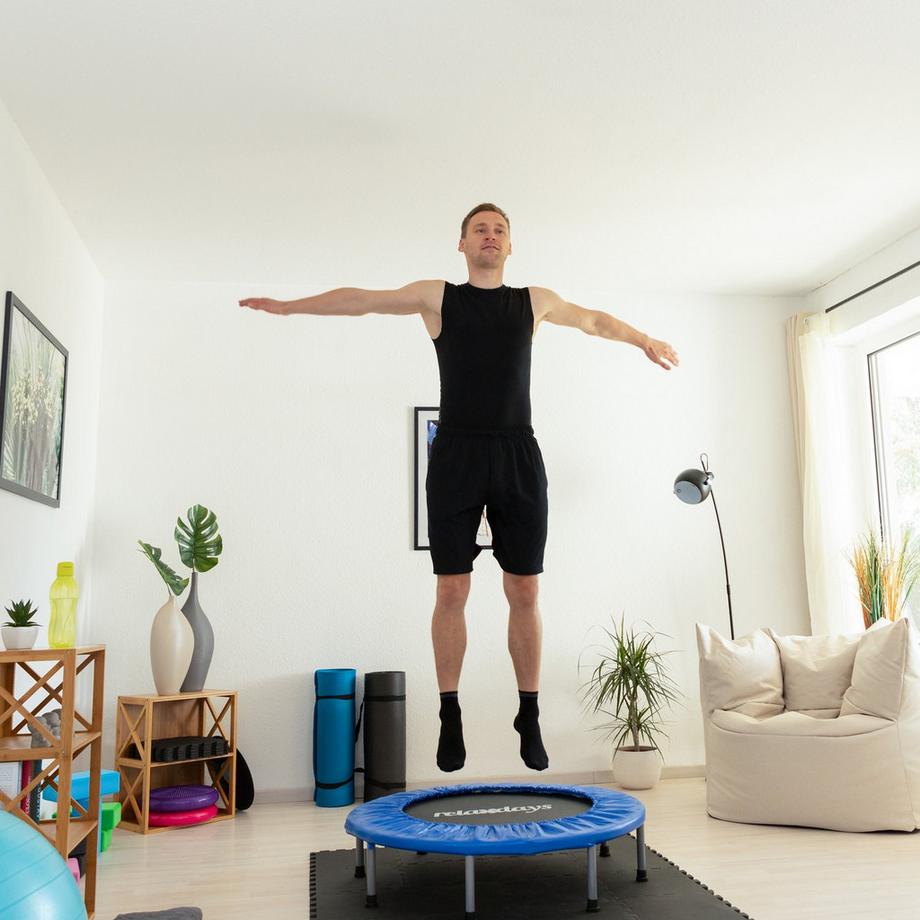 Northix  Trampoline de fitness pliable, bleu-noir, trampoline d'exercice d'intérieur 