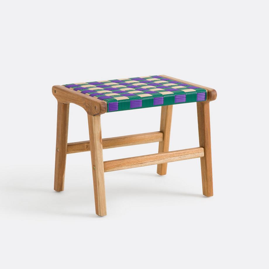 Hocker aus massivem Teakholz und geflochtenem Harz