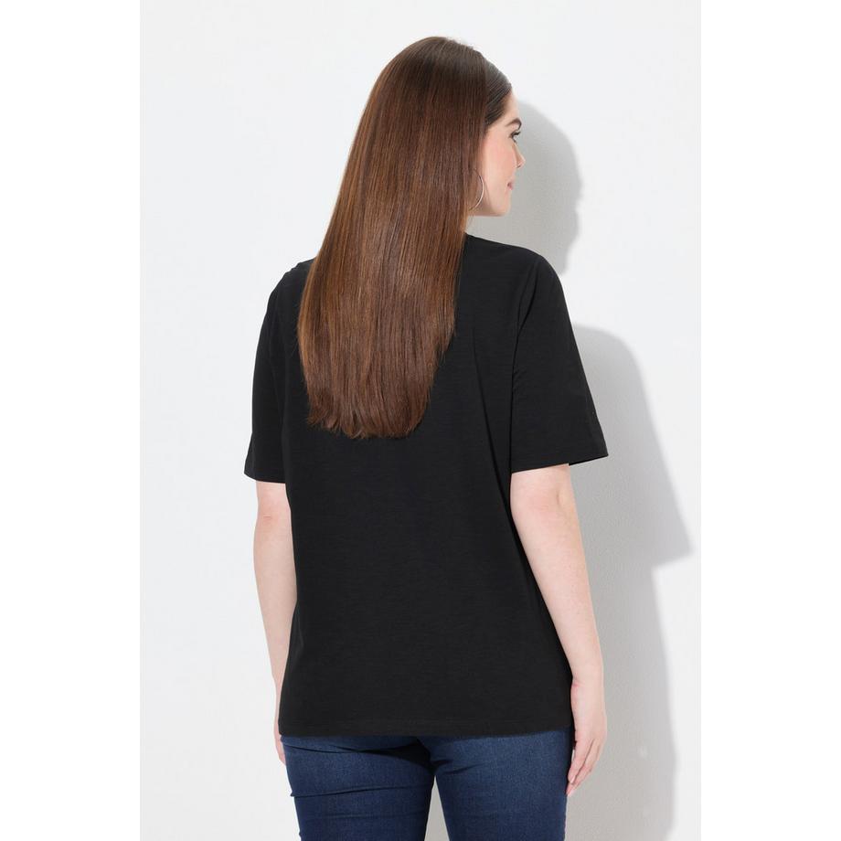 Ulla Popken Classic V-Ausschnitt Halbarm T-Shirt mit Edelweiss Motiv  