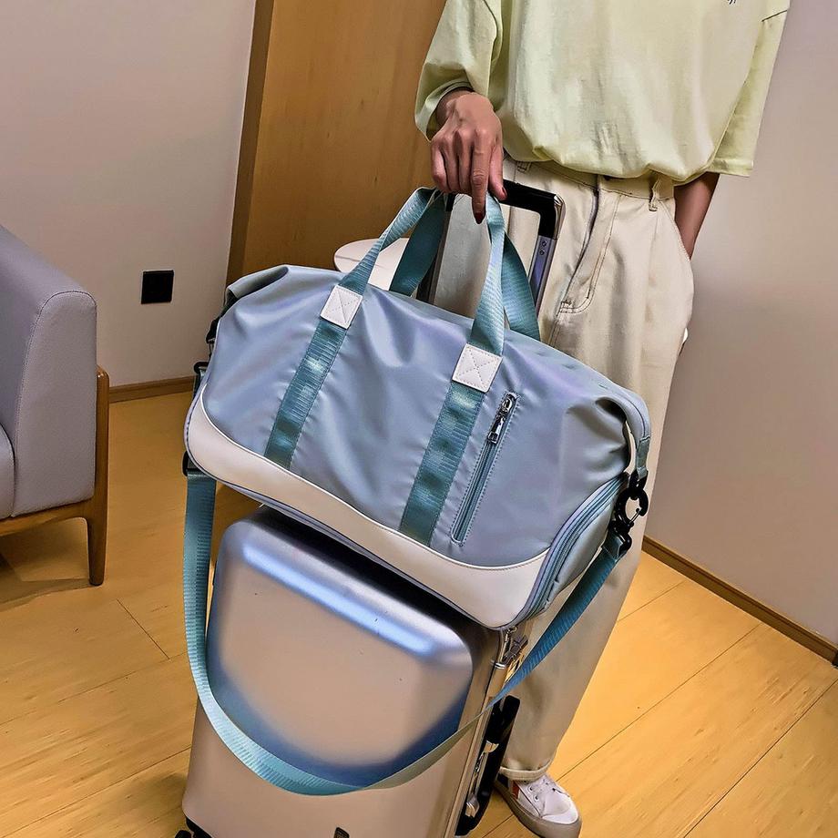 Only-bags.store Sac de sport avec compartiment à chaussures et compartiment humide  
