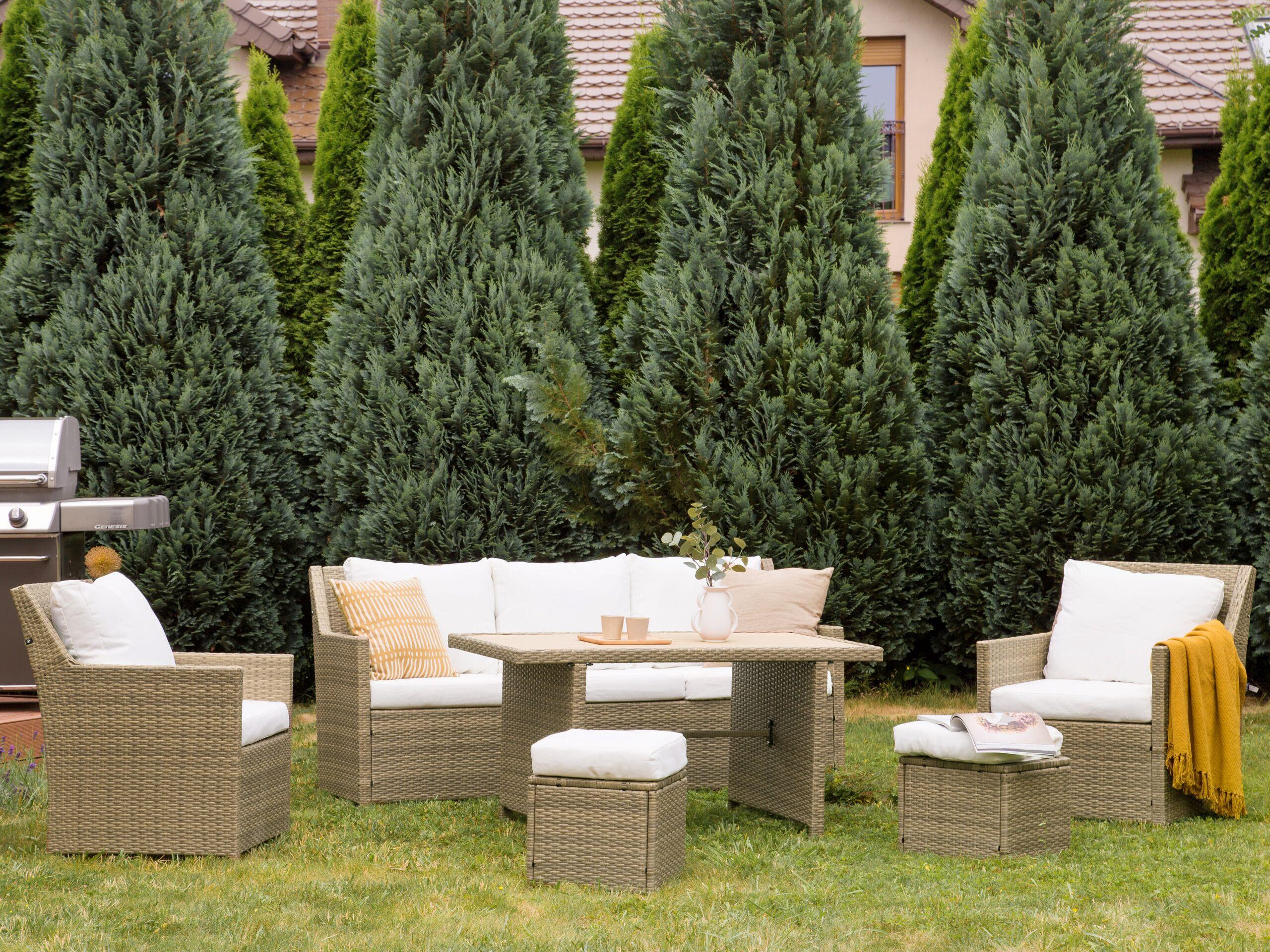 Beliani Lounge Set mit Tisch aus PE Rattan Retro FONTI  