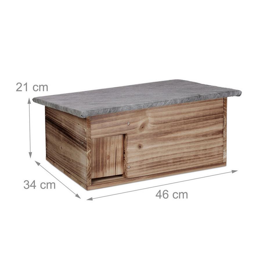 B2X  Das Igelhaus bietet einen sicheren Winterunterschlupf und schützt Igel mit seiner Rattenluke und dem Labyrintheingang vor Raubtieren. Sorgen Sie für einen ruhigen Winterschlaf an einem trockenen, geschützten Ort.


Bietet ein sicheres Winte 