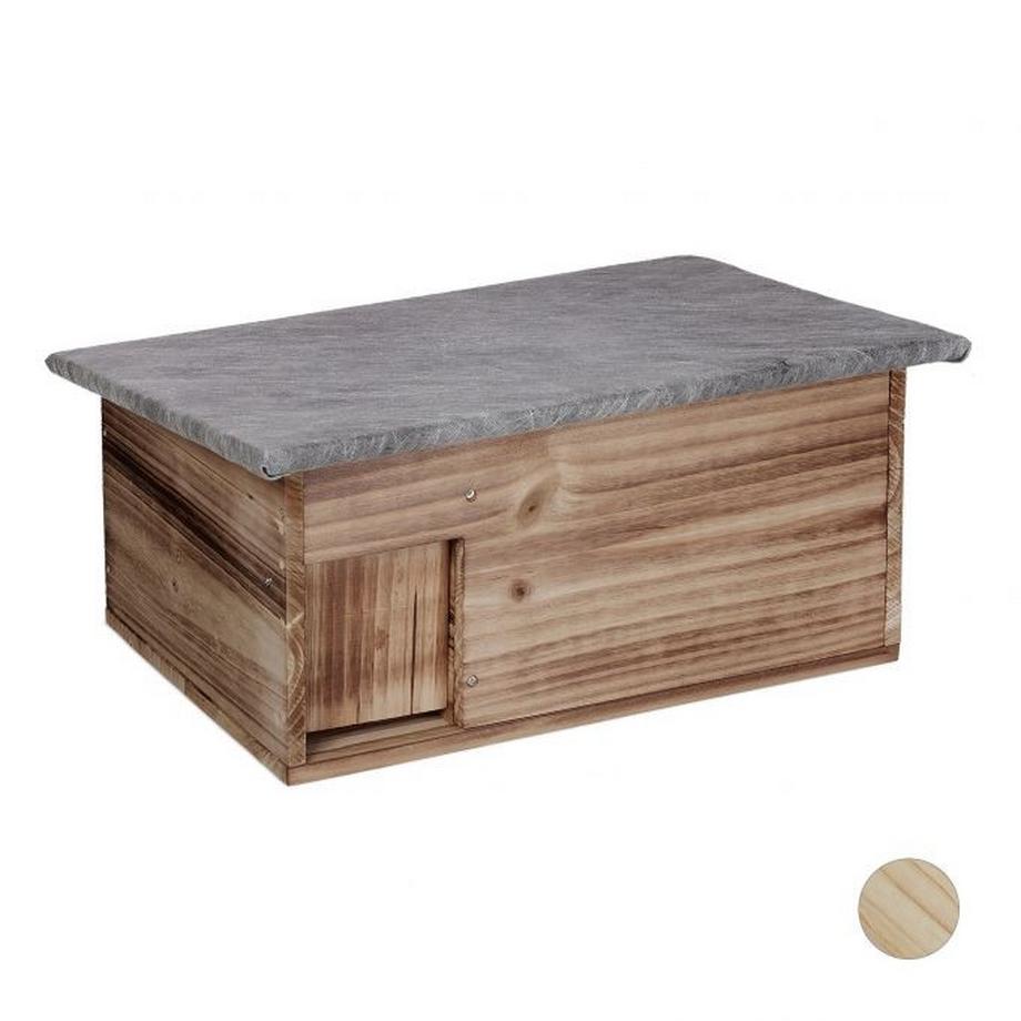 B2X  Das Igelhaus bietet einen sicheren Winterunterschlupf und schützt Igel mit seiner Rattenluke und dem Labyrintheingang vor Raubtieren. Sorgen Sie für einen ruhigen Winterschlaf an einem trockenen, geschützten Ort.


Bietet ein sicheres Winte 