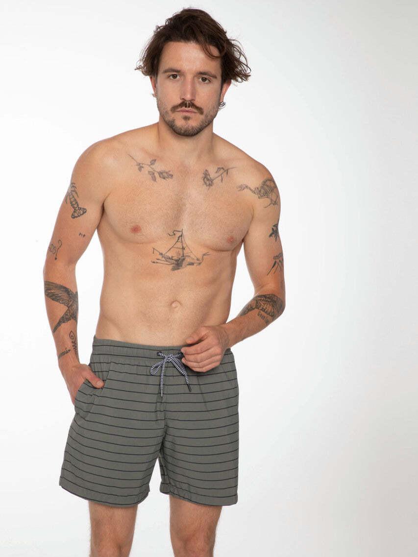 PROTEST Sharif Gestreifte Strandshorts  