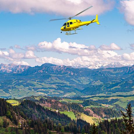 Geschenkidee  Helikopterrundflug über den Napf und Blick auf den Pilatus (für 2 Personen) 