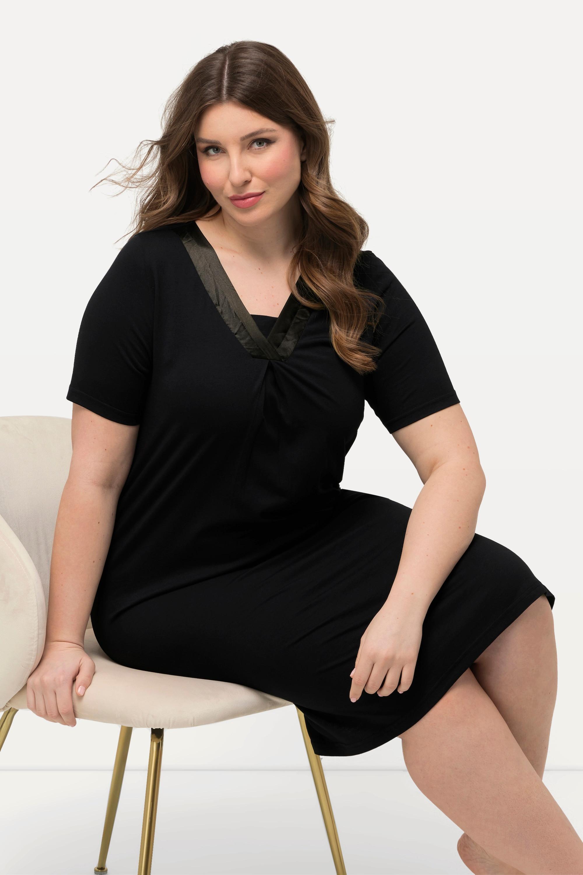 Ulla Popken Chemise de nuit Détails en satin Col en V Manches courtes  