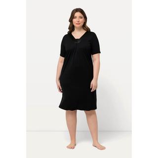 Ulla Popken Chemise de nuit Détails en satin Col en V Manches courtes  