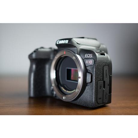 Canon  Corps Canon EOS R10 (pas d'adaptateur) 