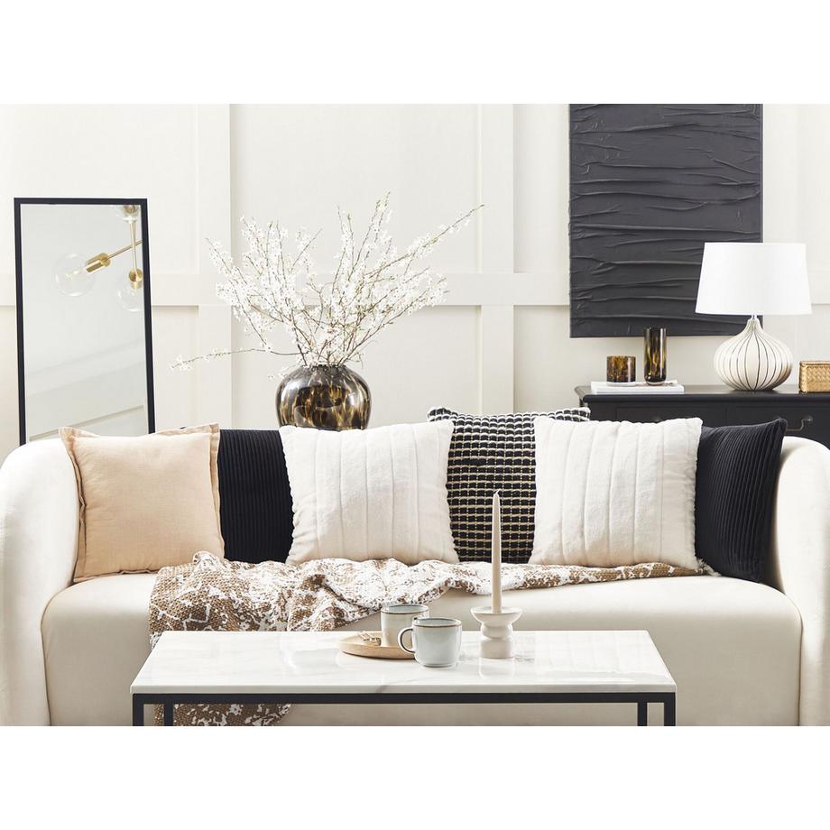 Beliani Dekokissen 2er Set aus Webpelz Modern PUMILA  