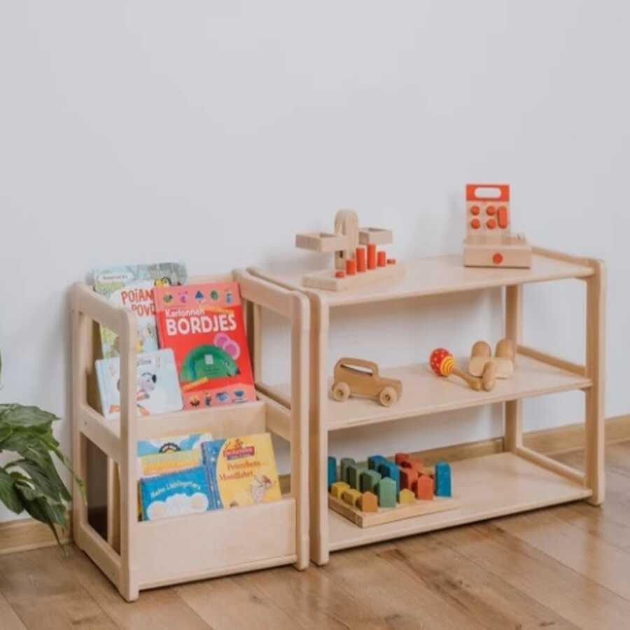 Image of Montessori-Kinderzimmermöbel. Offene Miniregale zur Aufbewahrung von Kindersachen Montessori-Kinderzimmermöbel. Offene Miniregale zur Aufbewahrung von Kindersachen