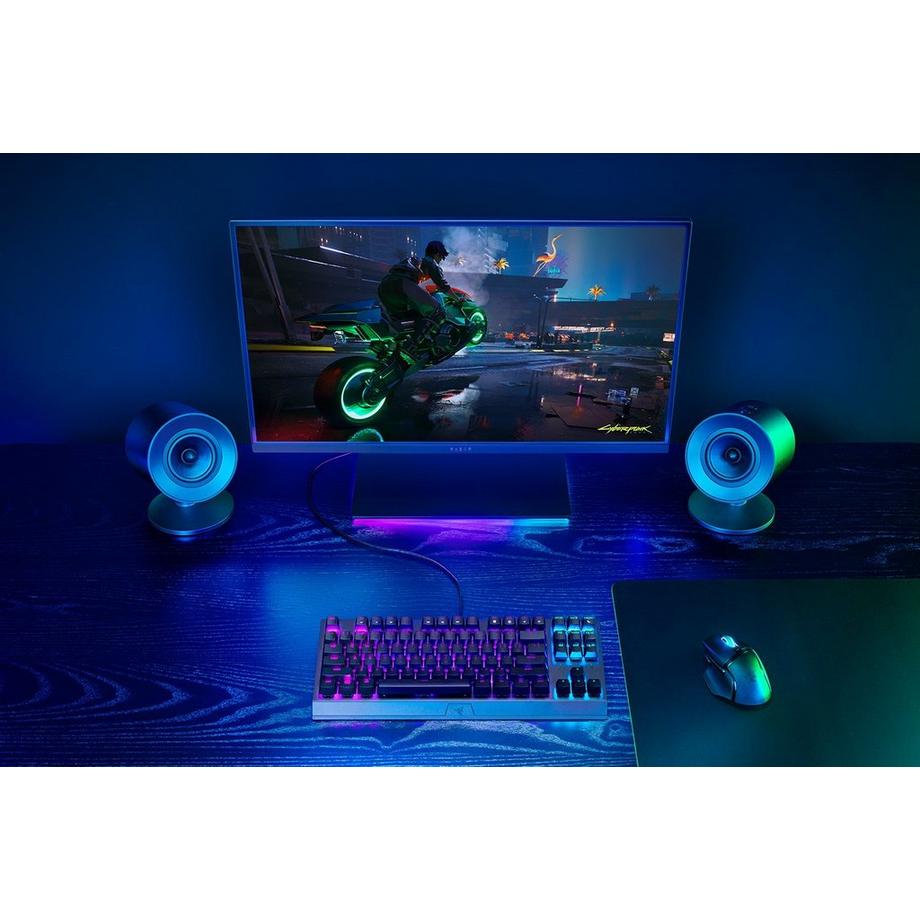 RAZER  Nommo V2 X 