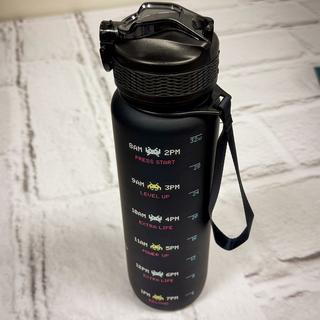 Mad Monkey Bouteille d’eau Space Invaders  