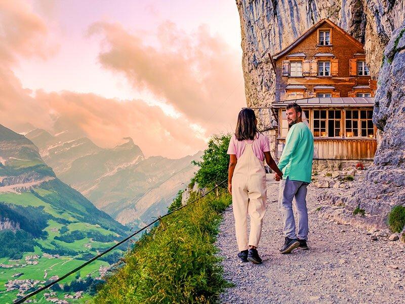 Smartbox  Séjour romantique d'une nuit avec souper en Suisse - Coffret Cadeau 