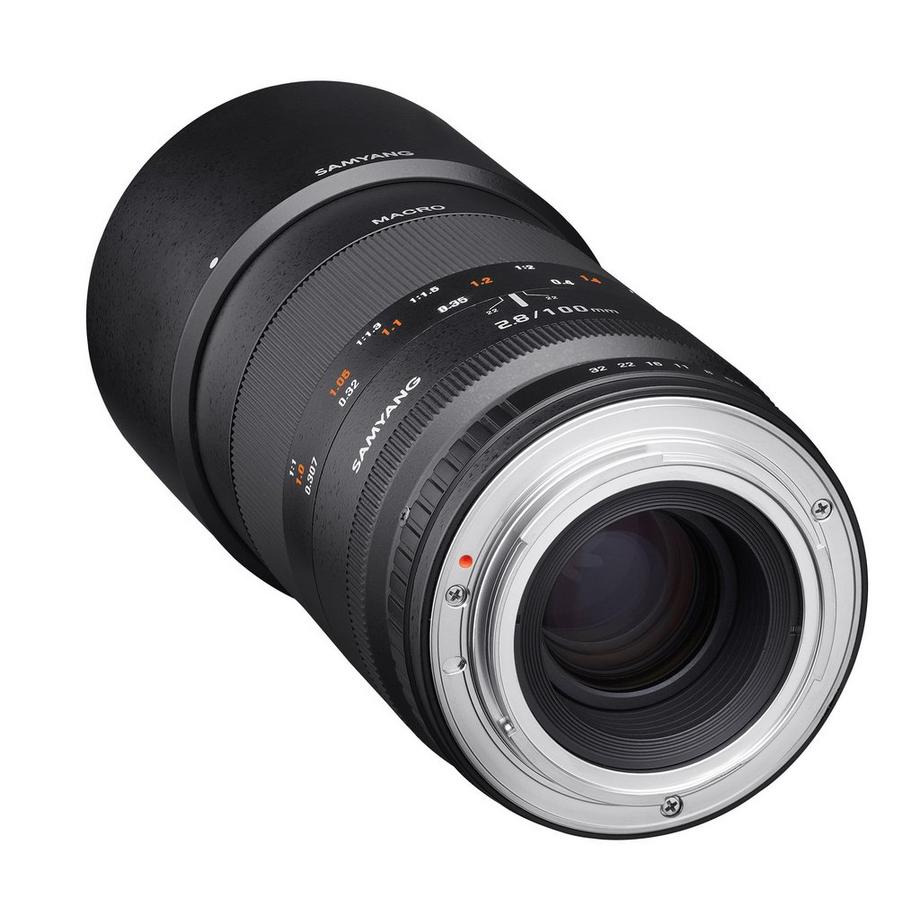 Samyang  100mm f/2.8-32 MFT 