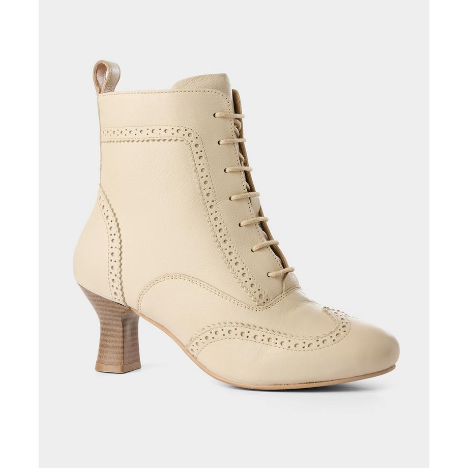 Joe Browns Schnür-Stiefeletten mit Brogue-Details  