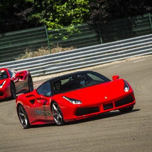Image of Fahrerlebnis Gold: 4 Runden Auf Einer Rennstrecke In Einem Ferrari, Lamborghini Oder Porsche (für 1 Pers.) Unisex