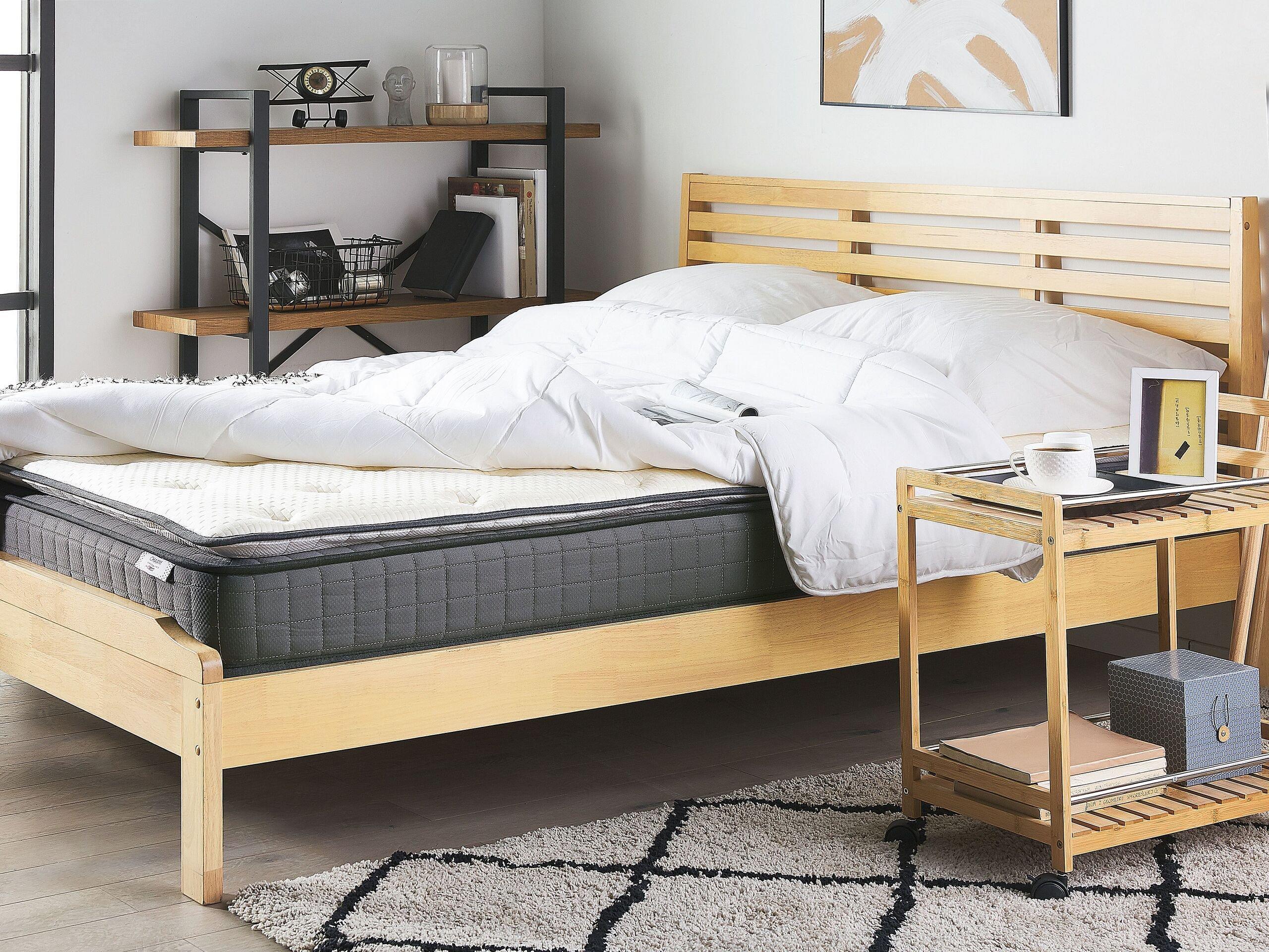 Beliani Matelas à memoire de forme en Polyester CHARM - Dur  