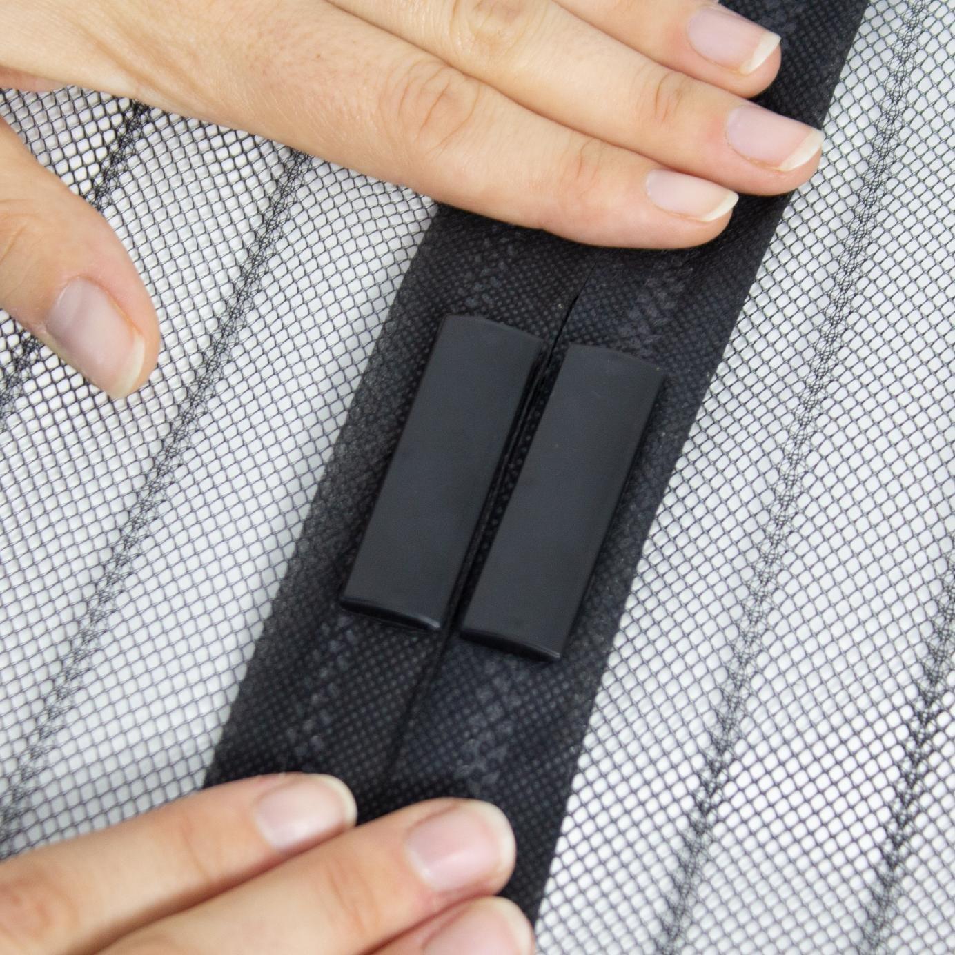 eStore Moustiquaire avec aimants  