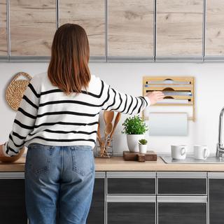 Northix Folienspender mit Küchenrollenhalter  