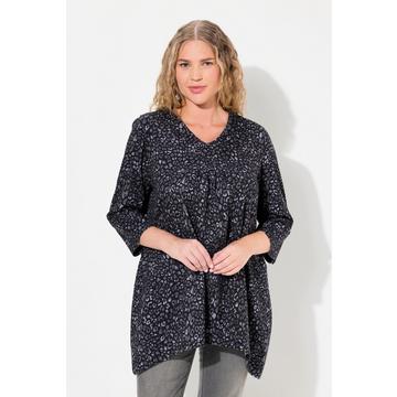 Maglia dal taglio svasato con stelle leopardate, scollo a V e maniche a 3/4