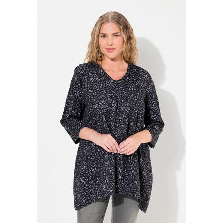 Ulla Popken  Maglia dal taglio svasato con stelle leopardate, scollo a V e maniche a 3/4 