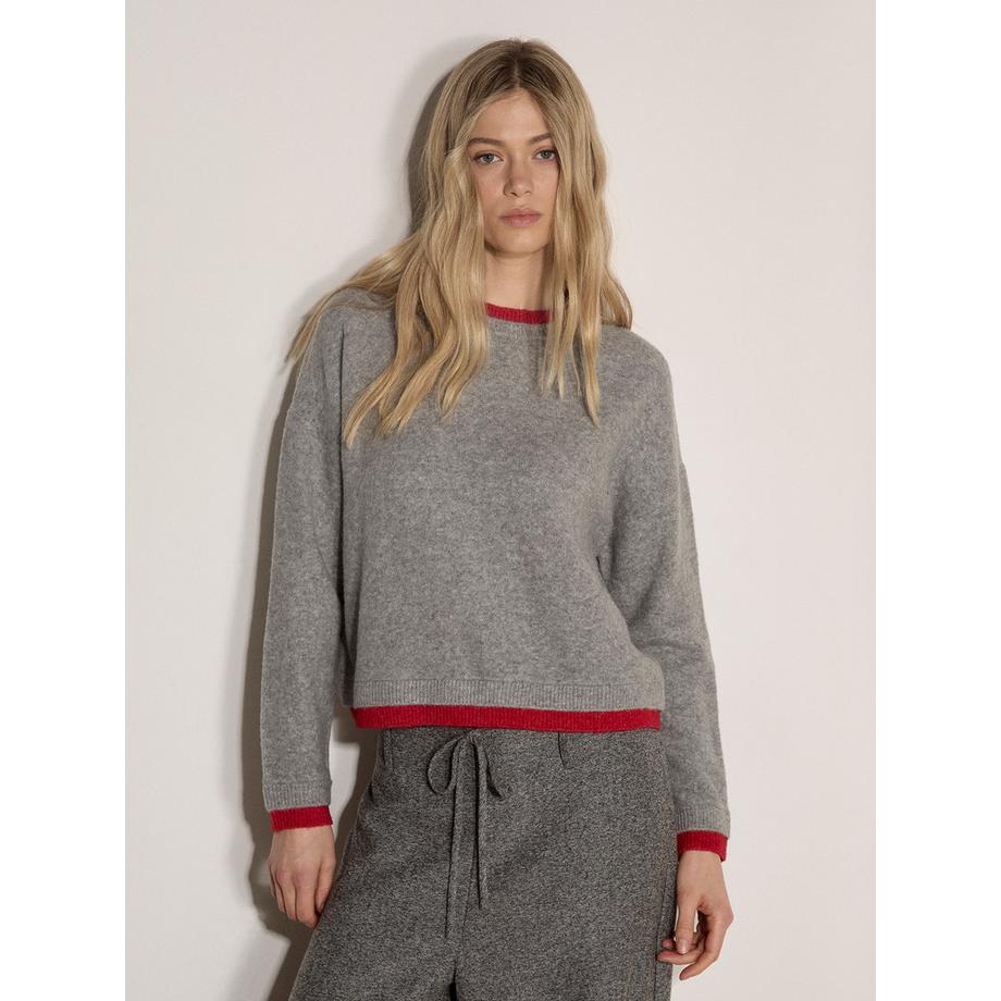 Weicher Pullover im Lagenlook