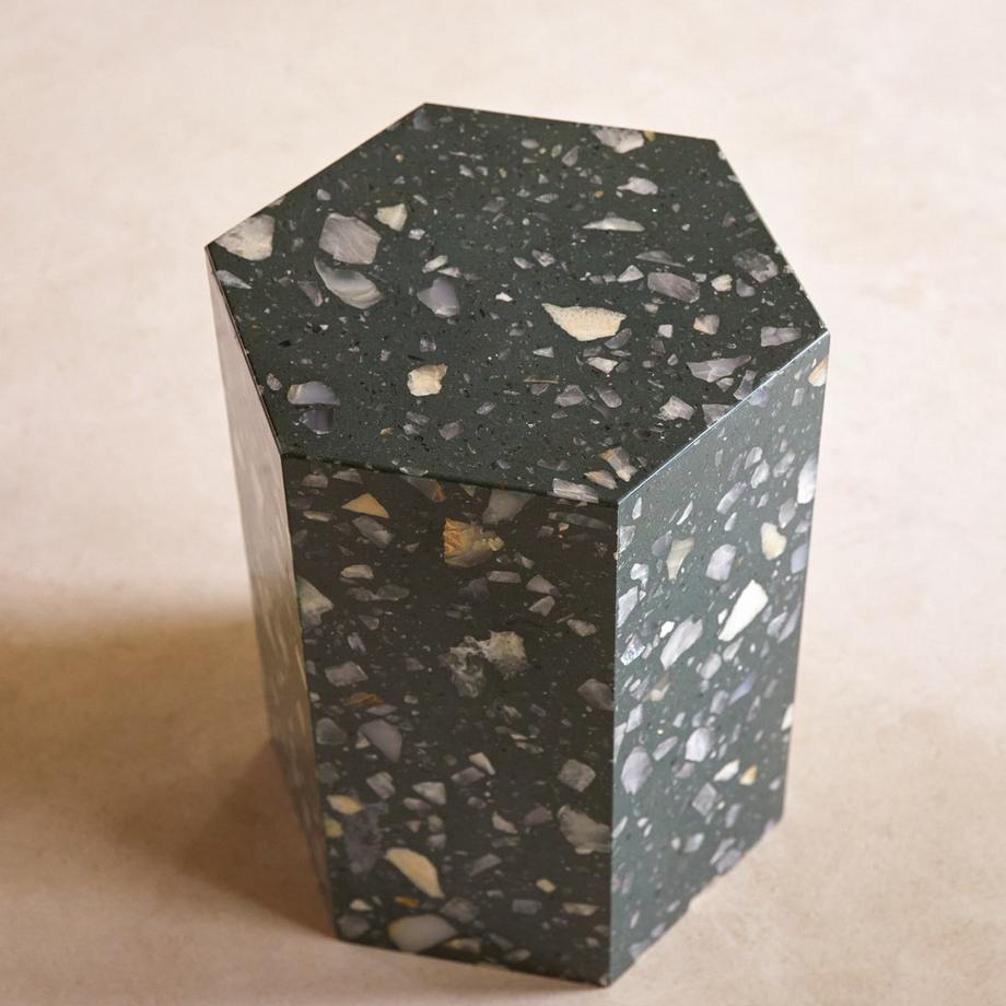 Tikamoon Sofaende aus Premium-Terrazzo Zoé  