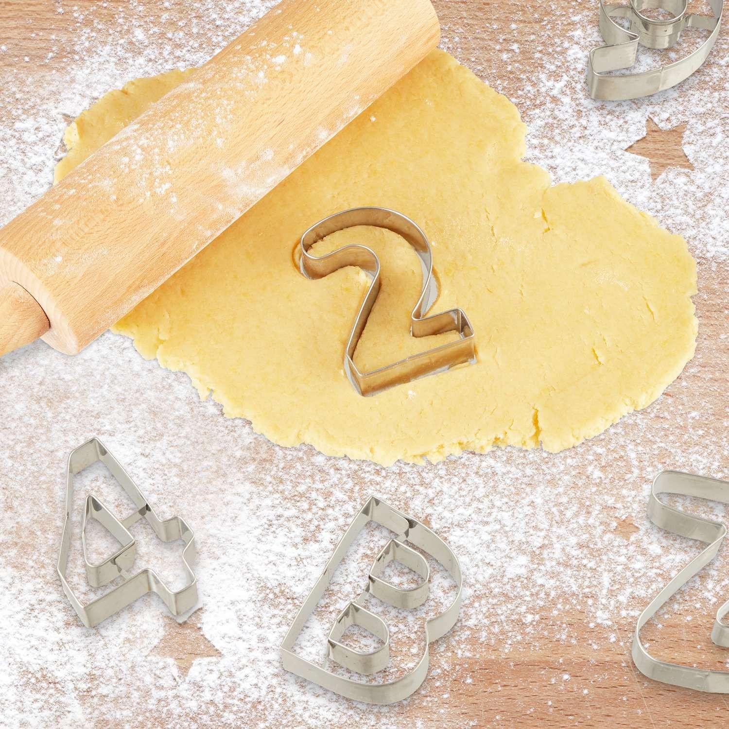 B2X Tagliabiscotti lettere e numeri  