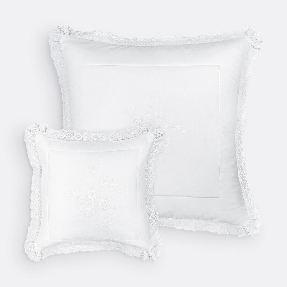 Bestickter Kissenbezug Oyena mit Stehsaum