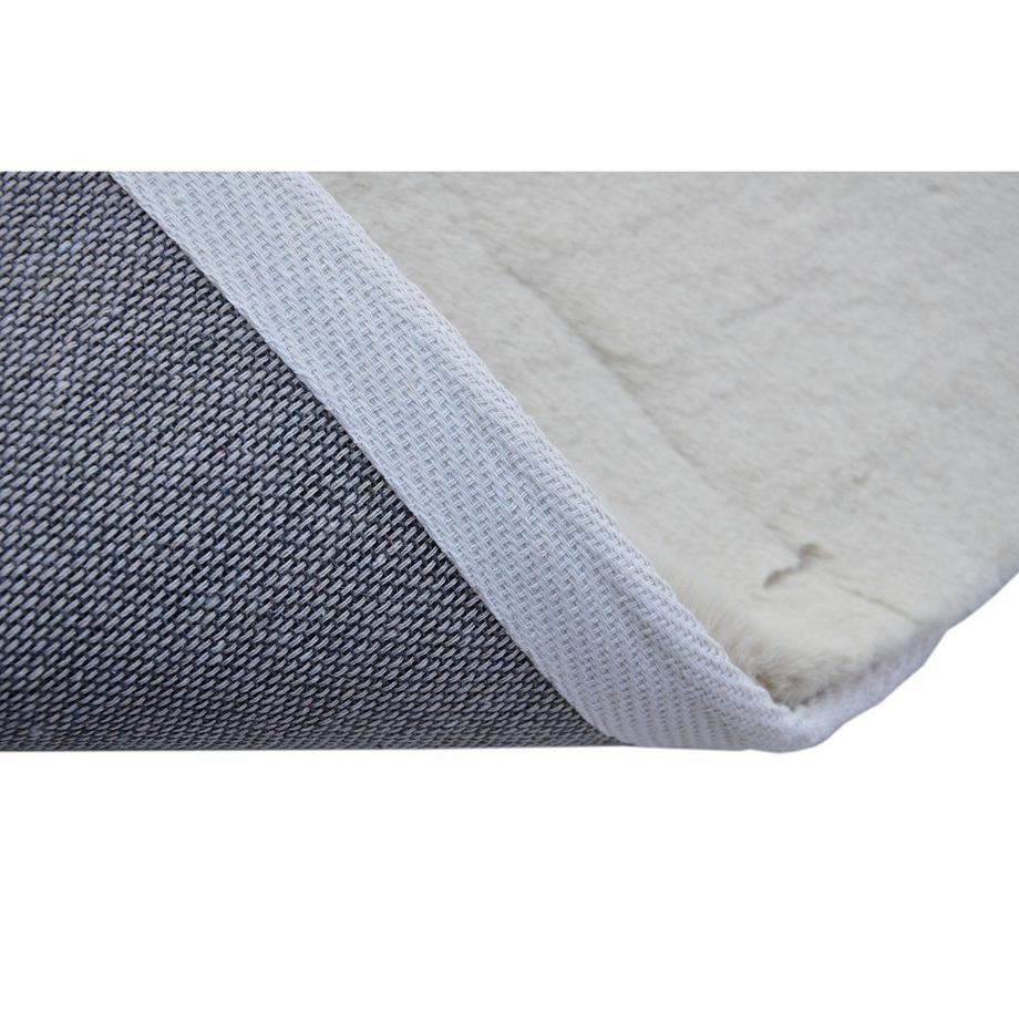 Vente-unique Tapis shaggy à poils longs effet fourrure - 160 x 230 cm - Blanc cassé - BUNNY  