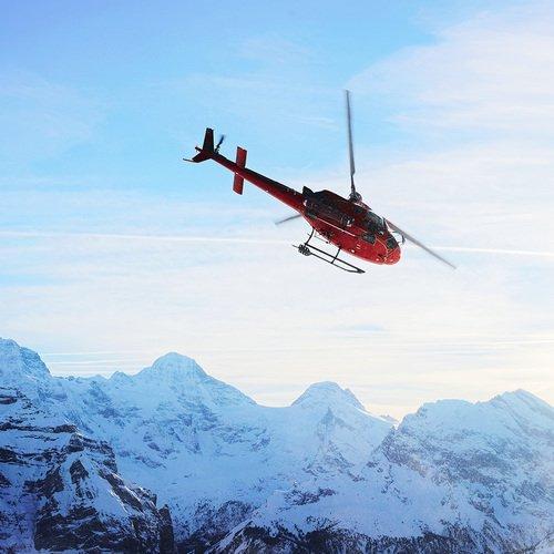 Image of Helikopterflug Über Eiger, Mönch & Jungfrau - Inkl. Aperitif Auf Dem Gletscher (für 2 Personen) Unisex