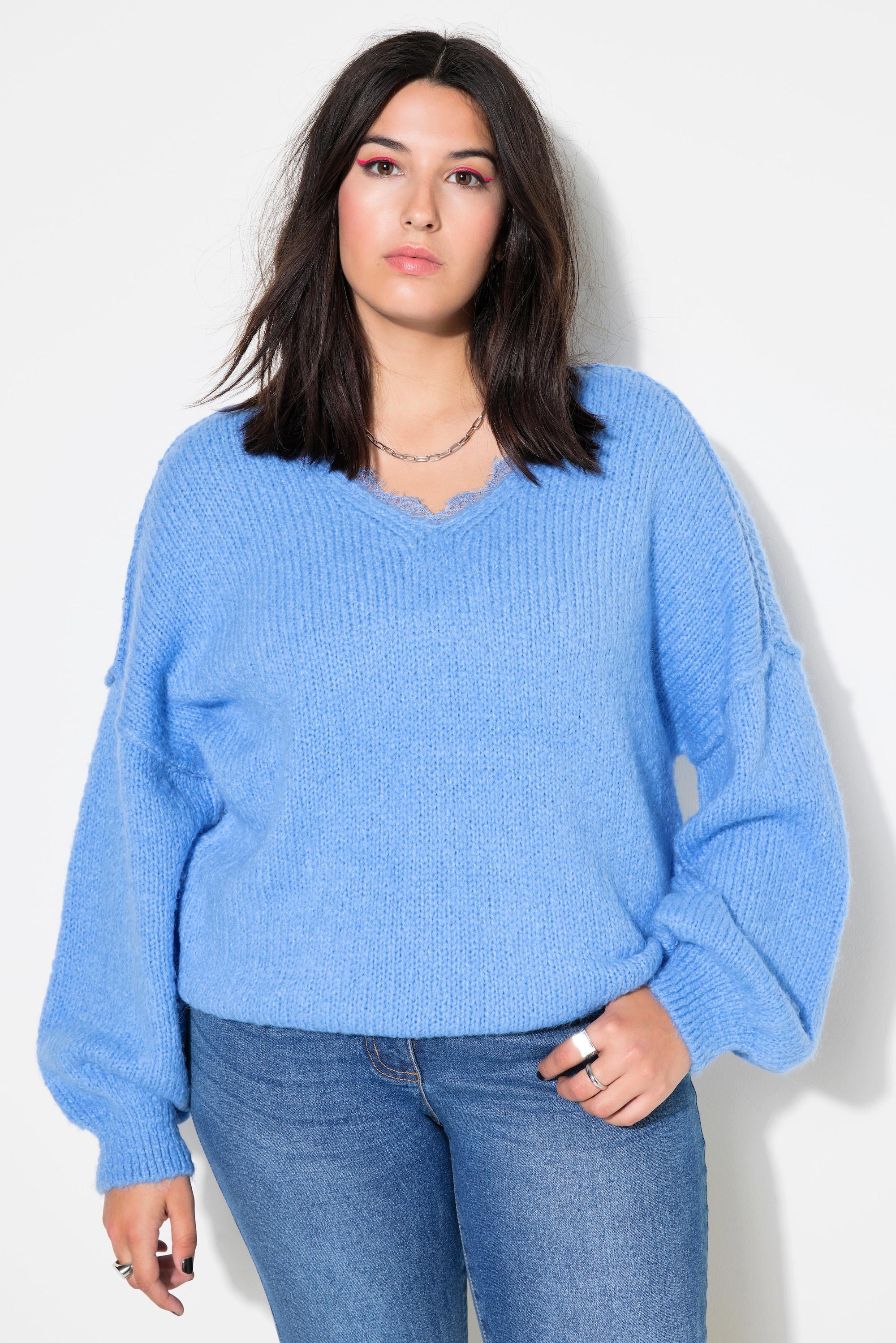 Studio Untold  Pull oversize, encolure en V avec dentelles, manches longues et amples 