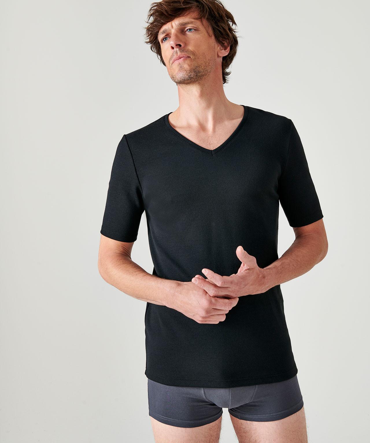 Image of T-shirt Mit V-ausschnitt, Wärmegrad Medium 3. Herren Schwarz 3XL