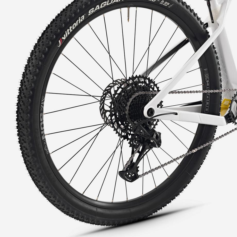 ROCKRIDER  VTT semi-rigide cadre carbone 29 pouces 