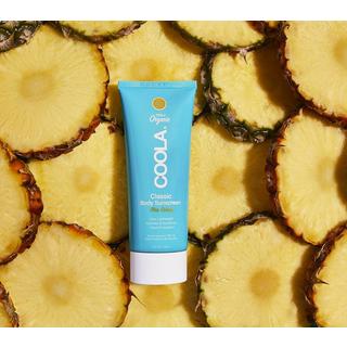 Coola  Körperlotion Classic Pina Colada SPF30 