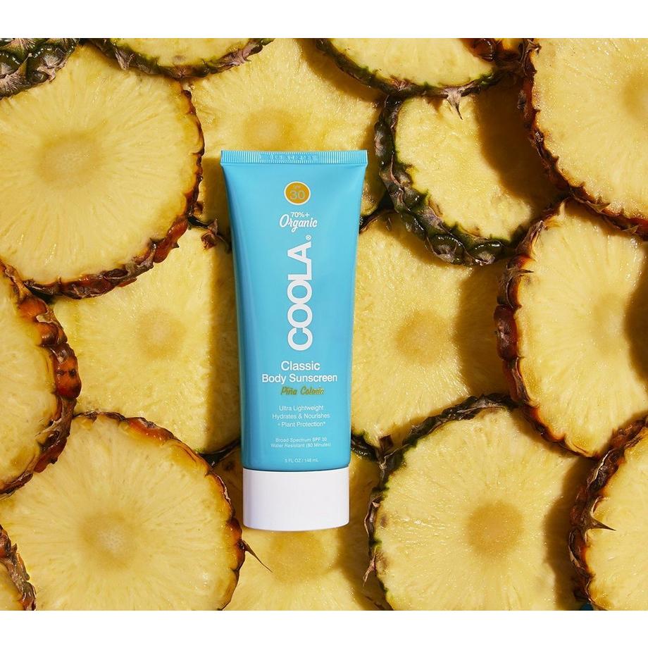 Coola  Lozione Corpo Classic Pina Colada SPF30 