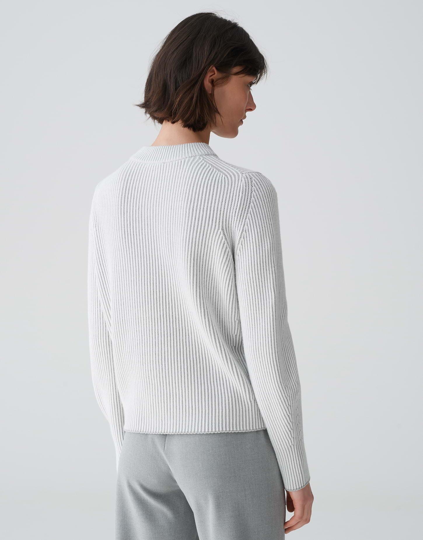 OPUS  Pull en tricot Padollo Forme en O 