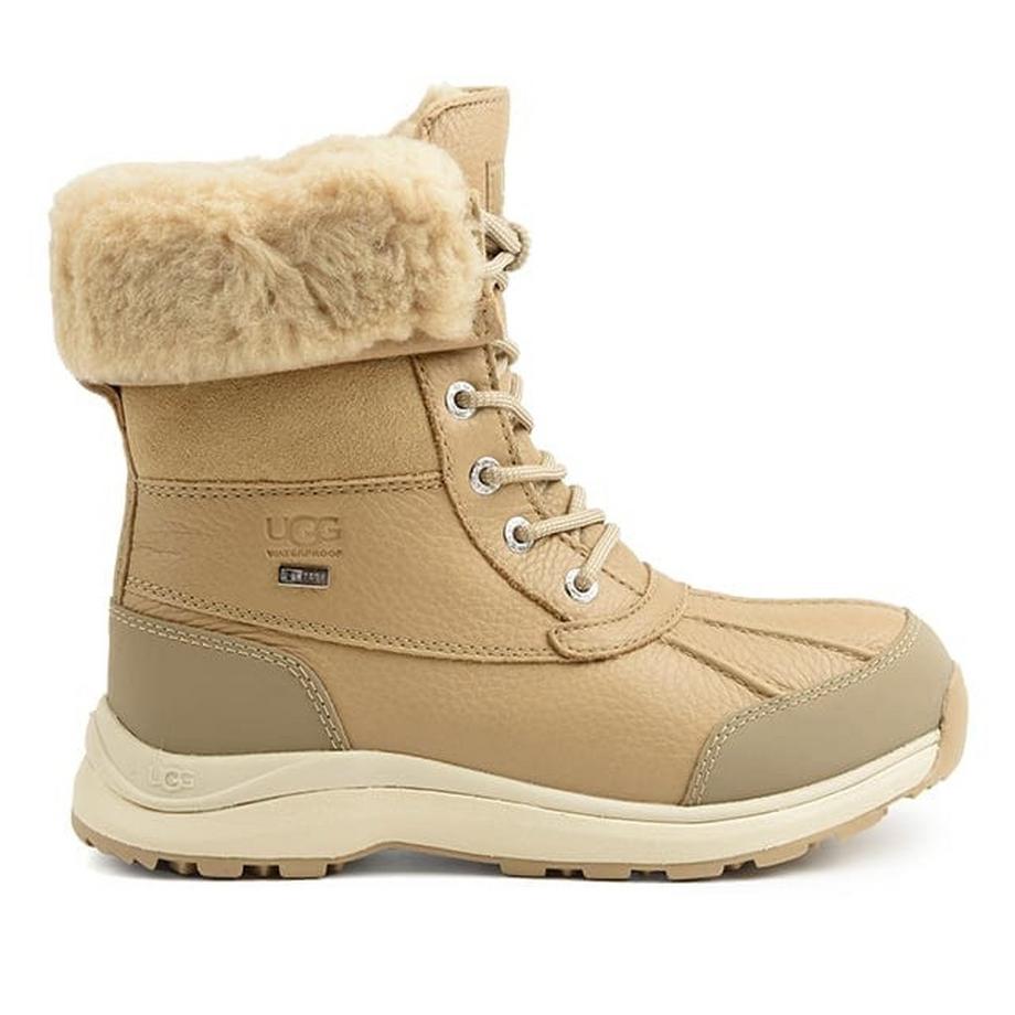 UGG  Adirondack Boot III 