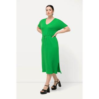 Ulla Popken  Abito midi in jersey operato con scollo a V e mezze maniche 