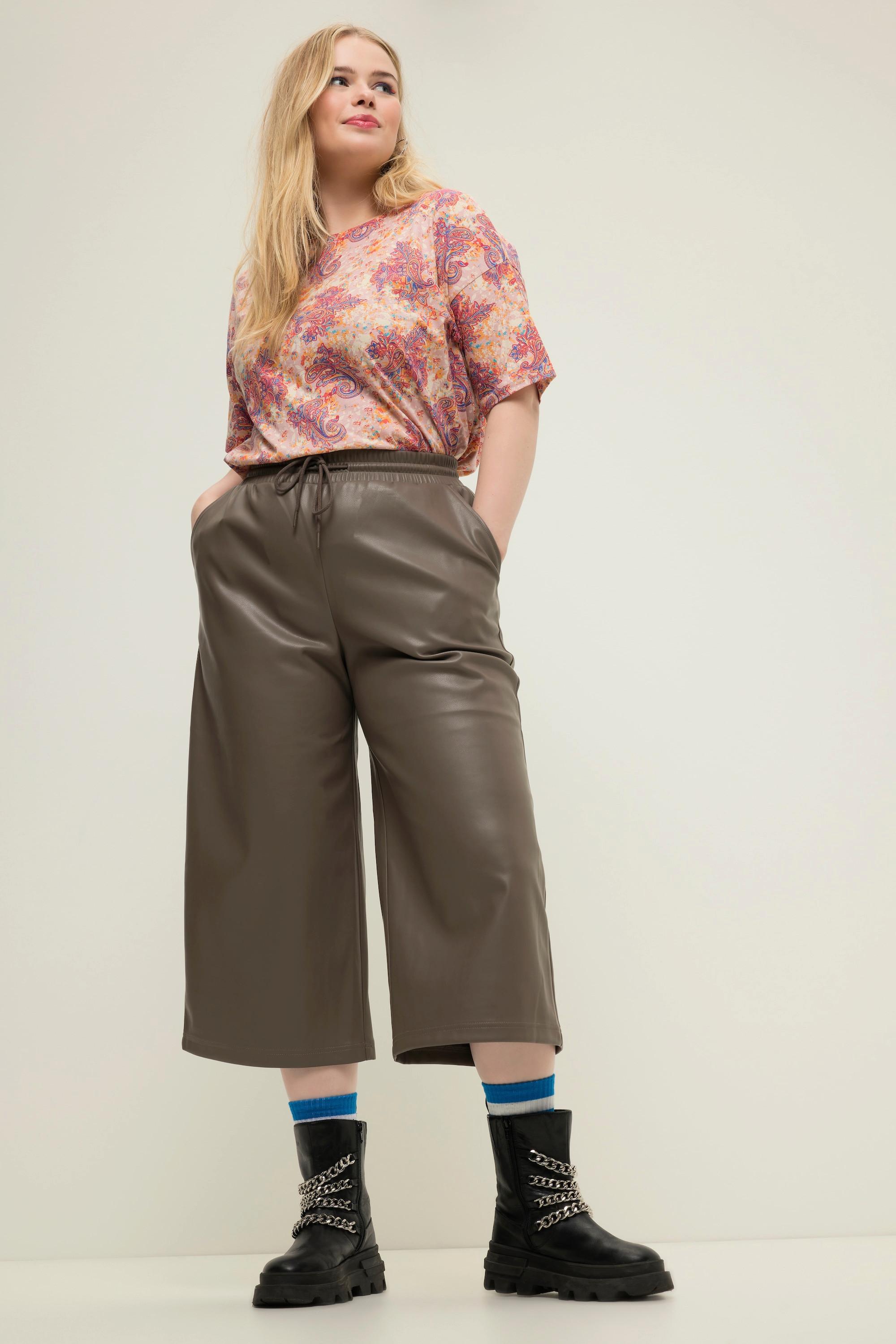 Studio Untold  Culottes in similpelle con taglio della gamba ampio e cintura elastica 