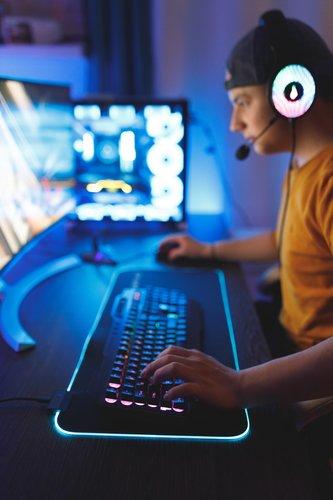 Surefire Gaming  SureFire Silent Flight RGB-680 Gaming-Mauspad Schwarz 