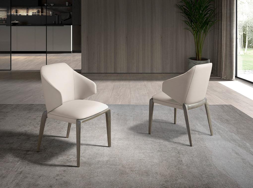 ANGEL CERDA Chaise en similicuir crème  