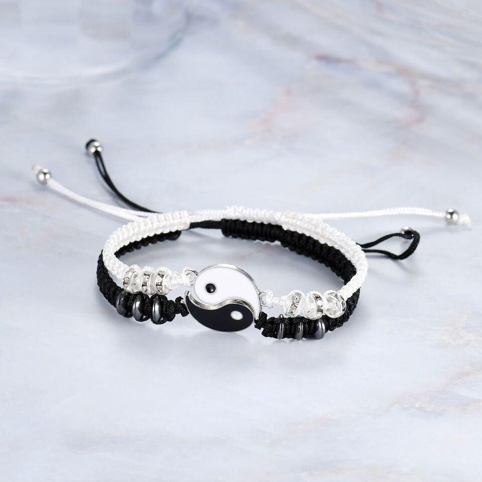 B2X  Passende Knospen-Armbänder – Yin und Yang 