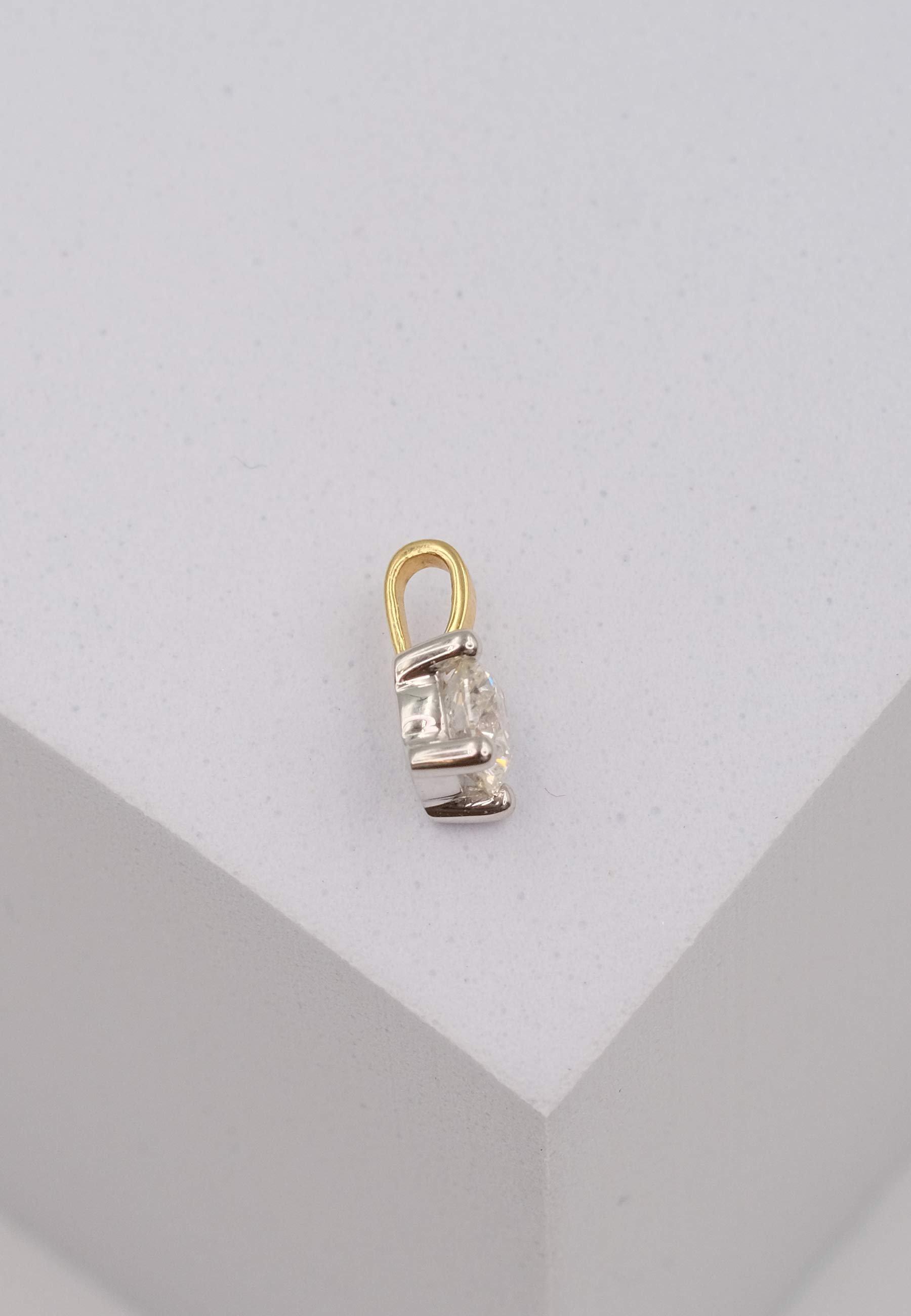 MUAU Schmuck  Solitär Anhänger 4-Griff-Fassung Gelbgold 750 Diamant 0.33ct. Fassung Weissgold 750, 9x5.5mm 