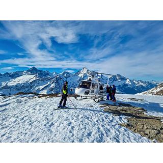 Smartbox  Adrénaline et aventure en héliski à Zermatt pour 5 personnes - Coffret Cadeau 